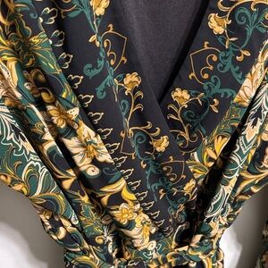 City Chic Floral Patterned Maxi dress